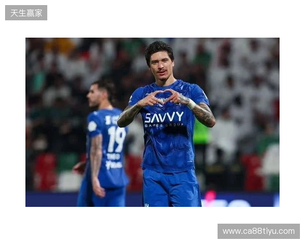 记者：费内巴切有意租借努涅斯，已向利雅得新月进行了询问